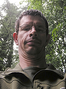 One sometimes may get wet during snail excursions...